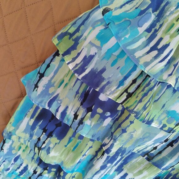 Elegant Classy Dress, Dressbarn, Size - 22 - Picture 3 of 4